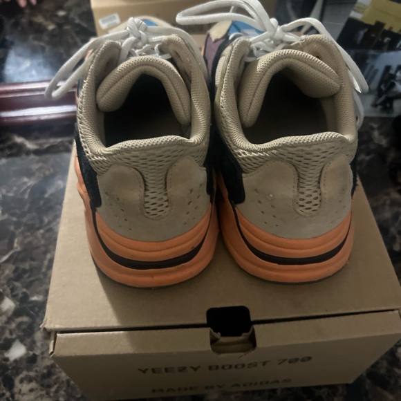 Adidas Yeezy Boost 700 Enflame Amber - Picture 3 of 5